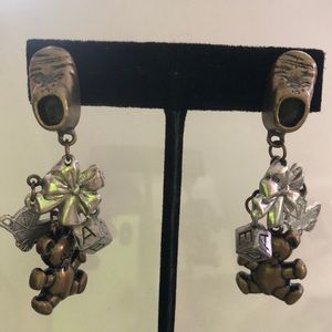 Vintage “New Mom” Charm Earrings-Boutique